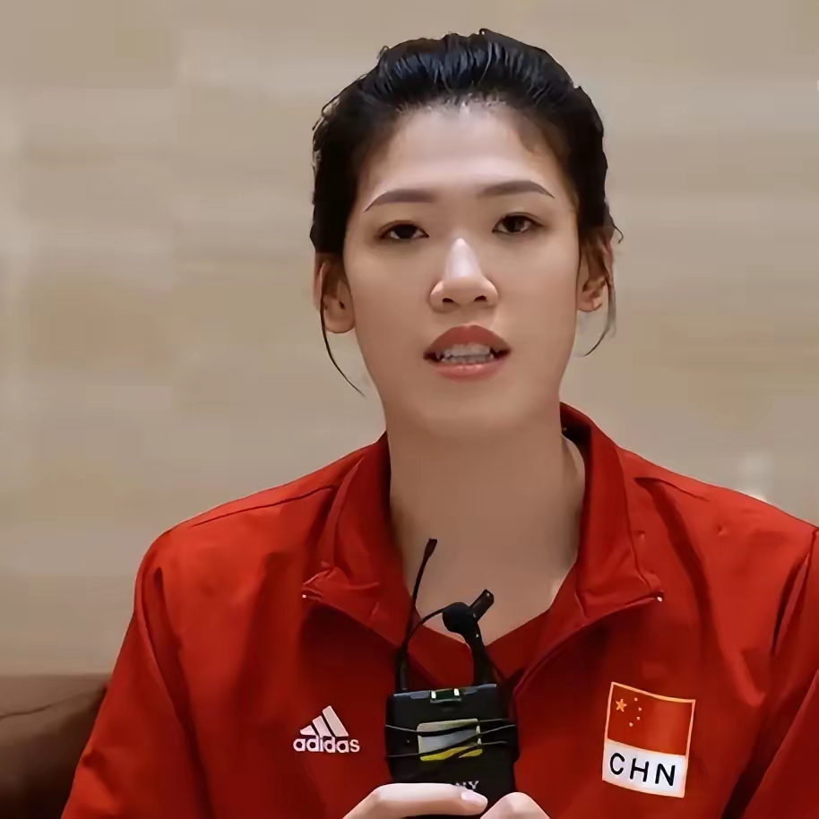 湖人刷新世界纪录，中国女排教练激动落泪！